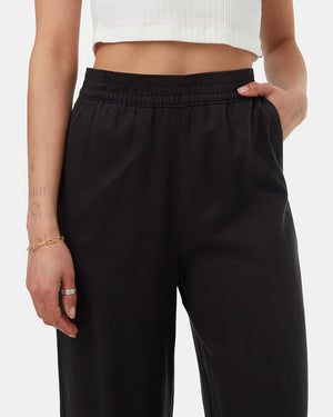 Black-Eco-Friendly-High-Rise-Pant