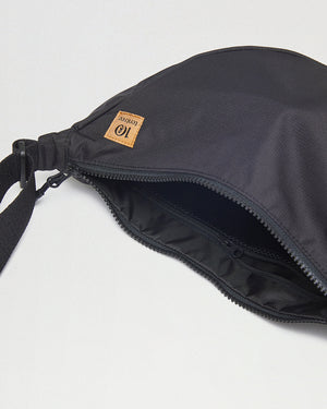 Black-Sustainable-Water-Repellent-Crossbody-Bag