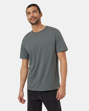 Green-Crew-Neck-Pocketed-Shortsleeve-T-Shirt