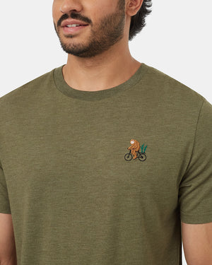 green_embroidered_tshirt