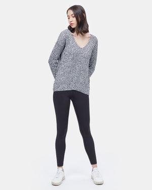 Black,White Women's Organic Cotton V-Neck Jumper